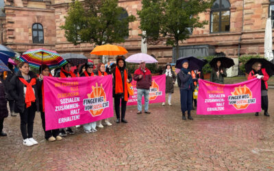 Protestlauf in Wiesbaden: Trotz Regen ein voller Erfolg